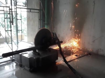 Демонтаж бетонных блоков